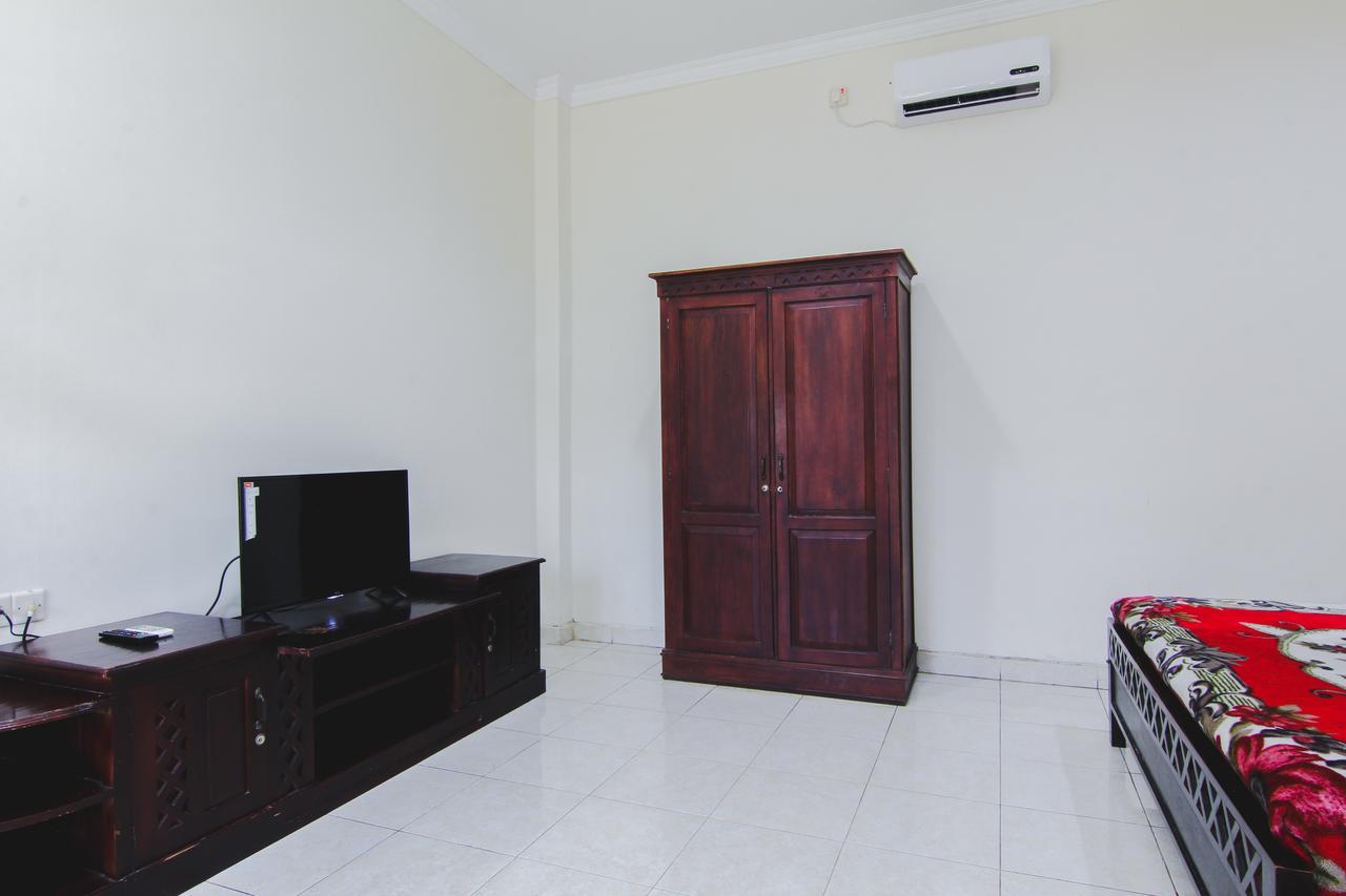 Hotel Bandara Asri Kalasan Buitenkant foto