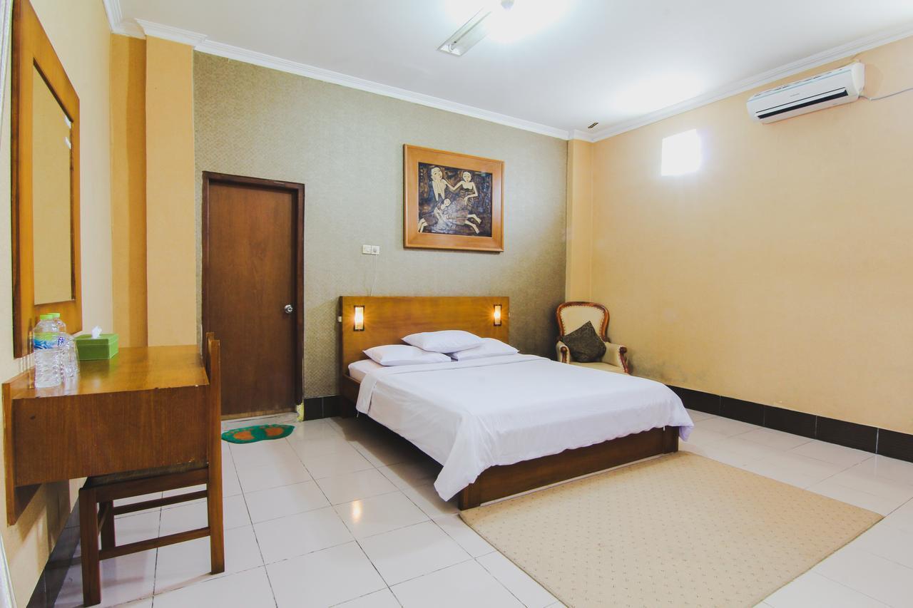 Hotel Bandara Asri Kalasan Buitenkant foto